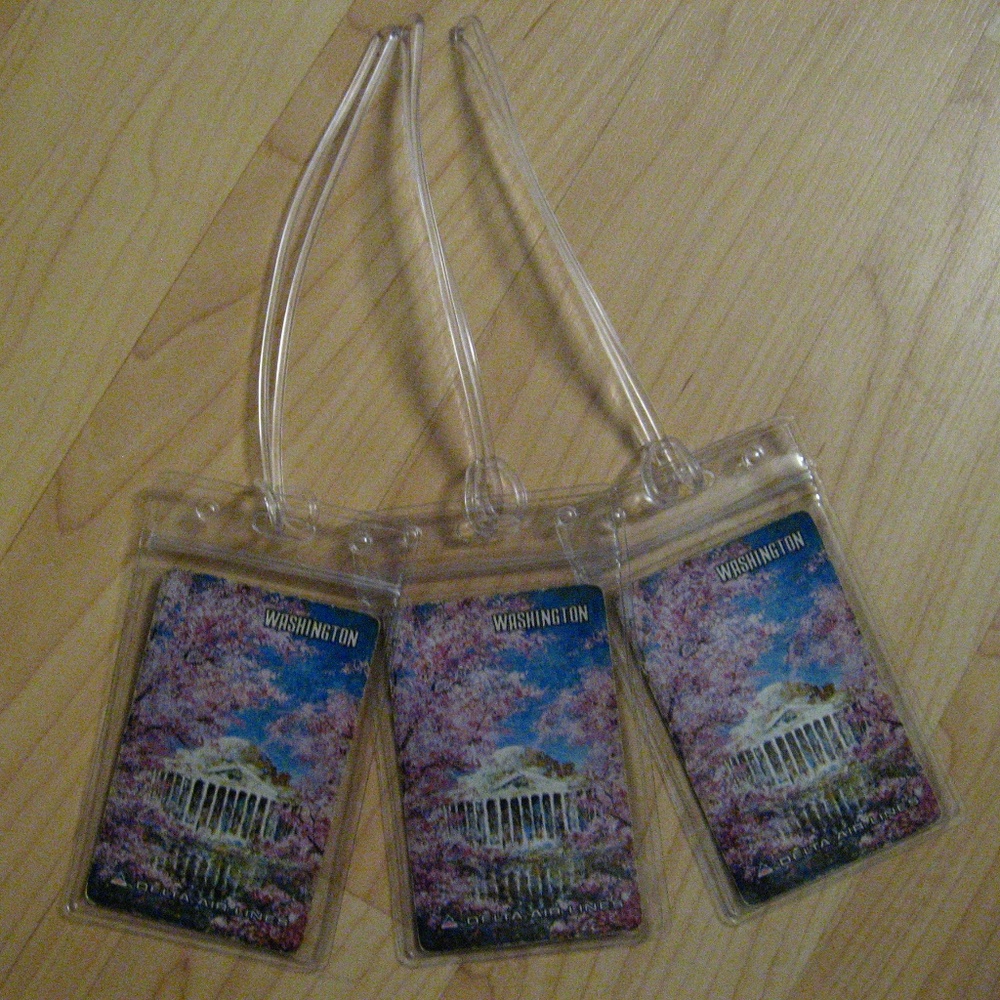 ✈️ Delta Airlines Washington DC Luggage Tags (3)